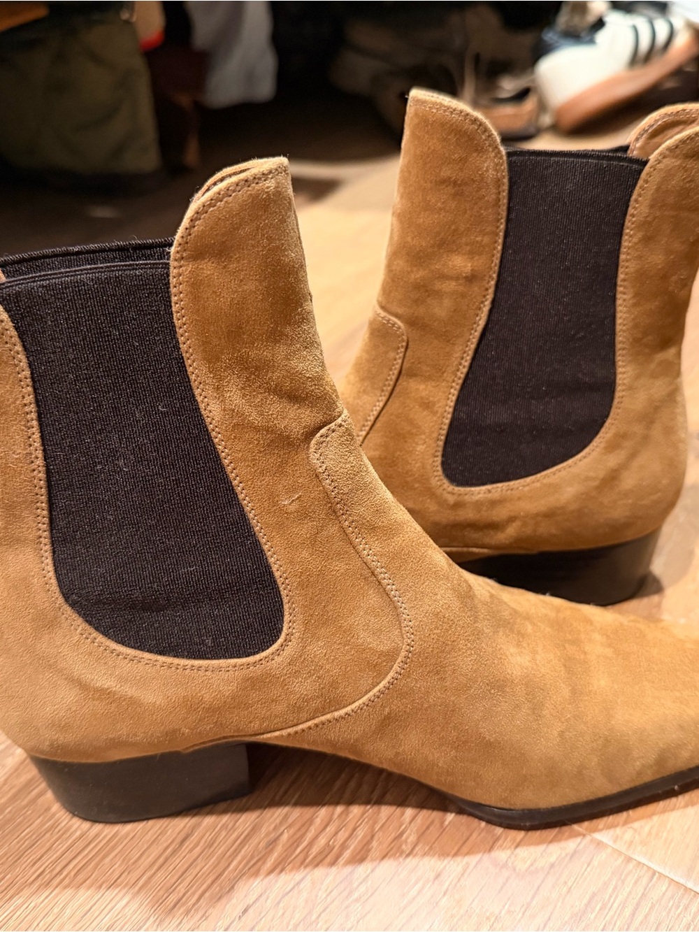 Doen Tan Suede Chelsea Ankle Boots with Black Elastic Panels